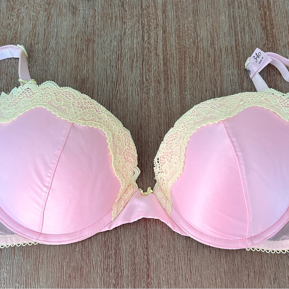 Victoria's Secret Tease Pink Bra